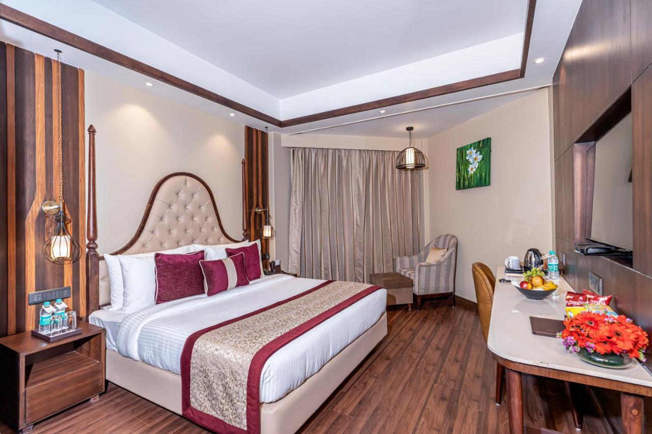 Fortune Khajjiar - Member Itc Hotels' Group エクステリア 写真